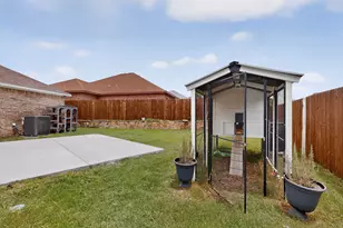 2230 Larry Dr, Dallas, TX 75228 - Photo 22