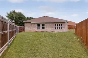 2230 Larry Dr, Dallas, TX 75228 - Photo 24
