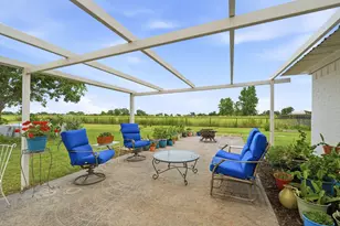 698 Hackberry Rd, Van Alstyne, TX 75495 - Photo 22