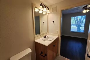 1872 Summit Ave, Dallas, TX 75206 - Photo 20