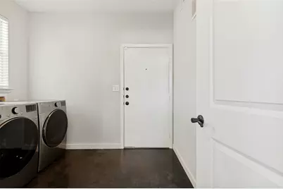 1872 Summit Avenue, Dallas, TX 75206 - Photo 22