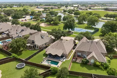 7918 Kings Court, Rowlett, TX 75089 - Photo 2