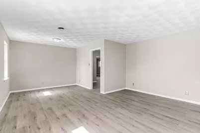 927 Poinsettia Drive, Lancaster, TX 75146 - Photo 6