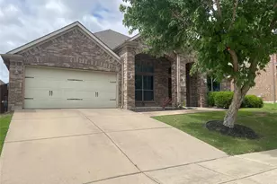 421 Brighton St, Roanoke, TX 76262 - Photo 2