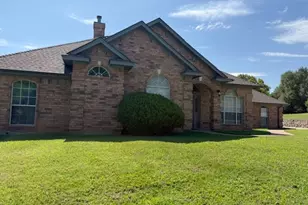 9703 Argyle Ct, Granbury, TX 76049 - Photo 1