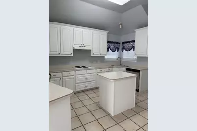 9703 Argyle Court, Granbury, TX 76049 - Photo 8