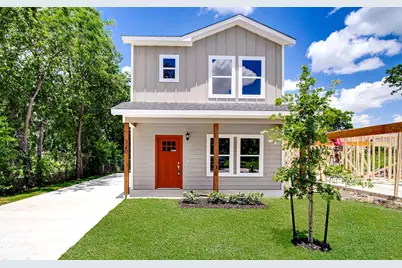 320 W Gambrell Street, Fort Worth, TX 76115 - Photo 1