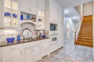 7808 Aledo Oaks Ct, Fort Worth, TX 76126 - Photo 10