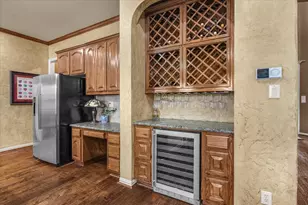 704 Landsbury Ct, Keller, TX 76248 - Photo 18