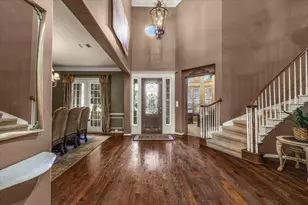 704 Landsbury Ct, Keller, TX 76248 - Photo 4