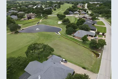 8812 Bellechase Road, Granbury, TX 76049 - Photo 10