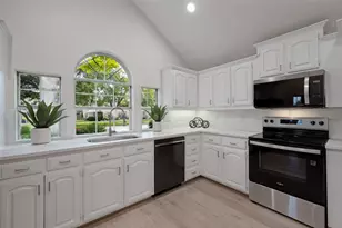 4420 Barwyn Ln, Plano, TX 75093 - Photo 10