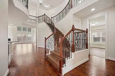9813 Karlovich Drive, Plano, TX 75025 - Photo 16
