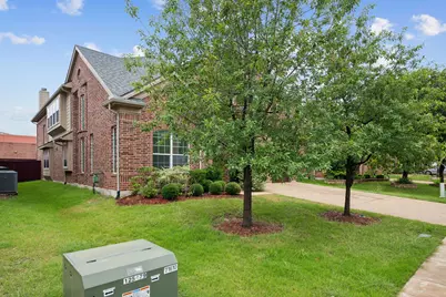 9813 Karlovich Drive, Plano, TX 75025 - Photo 4
