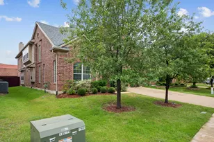9813 Karlovich Dr, Plano, TX 75025 - Photo 4