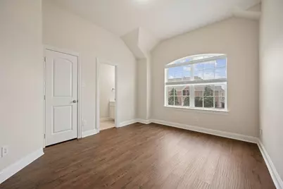 9813 Karlovich Drive, Plano, TX 75025 - Photo 8