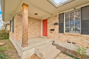 8925 Stanwood Dr, Dallas, TX 75228 - Photo 2