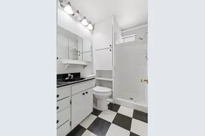 311 W 7th Street, Irving, TX 75060 - Photo 8