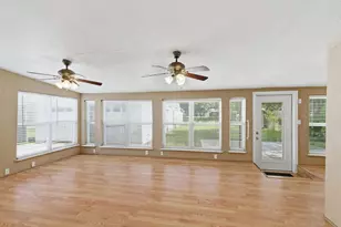 311 W 7th St, Irving, TX 75060 - Photo 24