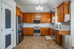 1325 Sierra Blanca Dr, Fort Worth, TX 76028 - Photo 10