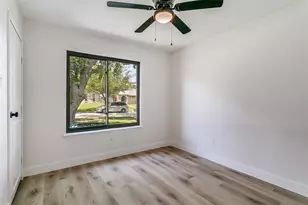 1214 Valencia Ln, Lewisville, TX 75067 - Photo 14