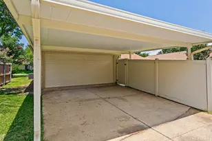 1214 Valencia Ln, Lewisville, TX 75067 - Photo 24
