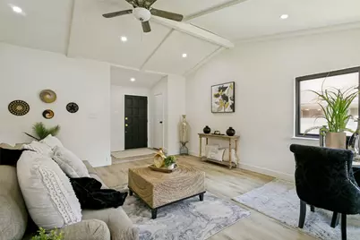 1214 Valencia Lane, Lewisville, TX 75067 - Photo 6
