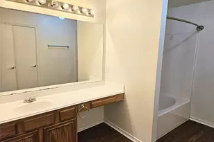 8405 3 Bars Dr, Fort Worth, TX 76179 - Photo 18