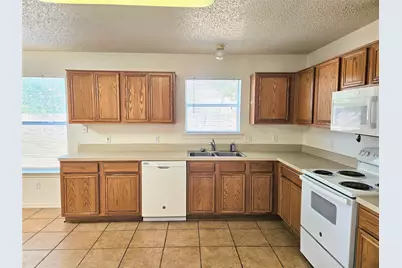 8405 Three Bars Drive, Fort Worth, TX 76179 - Photo 4