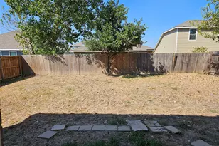 8405 3 Bars Dr, Fort Worth, TX 76179 - Photo 22