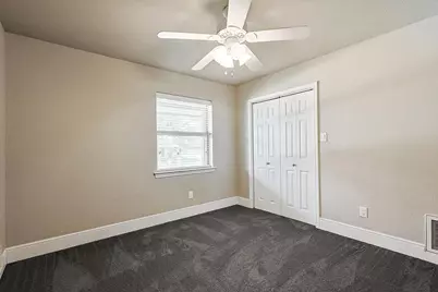 218 Raintree Drive, Highland Village, TX 75077 - Photo 12