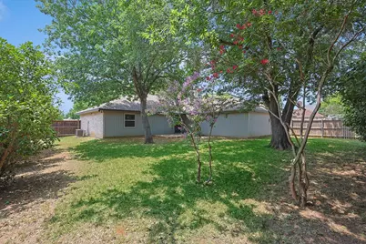 218 Raintree Drive, Highland Village, TX 75077 - Photo 2