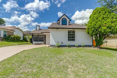 10004 Pack Saddle Trail, Fort Worth, TX 76108 - Photo 2