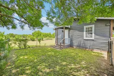 2082 Fm-1566, Celeste, TX 75423 - Photo 28