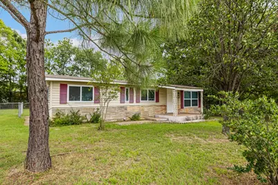 110 W Shadowwood Street, Gun Barrel City, TX 75156 - Photo 1