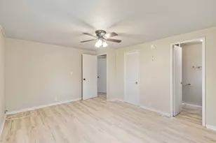 110 W Shadowwood St, Gun Barrel City, TX 75156 - Photo 16