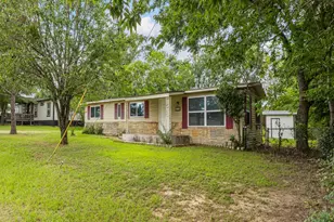 110 W Shadowwood St, Gun Barrel City, TX 75156 - Photo 4