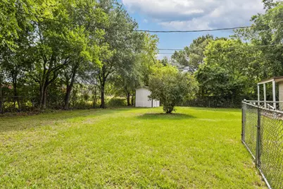 110 W Shadowwood Street, Gun Barrel City, TX 75156 - Photo 24