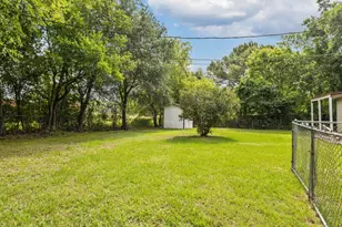 110 W Shadowwood St, Gun Barrel City, TX 75156 - Photo 24
