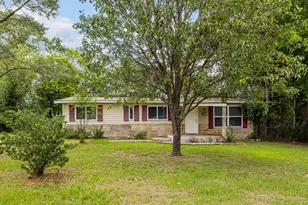 110 W Shadowwood St, Gun Barrel City, TX 75156 - Photo 2