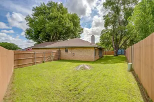 9020 Wessex Ct, Fort Worth, TX 76134 - Photo 18