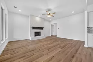 416 McAlpine Dr, Springtown, TX 76082 - Photo 10