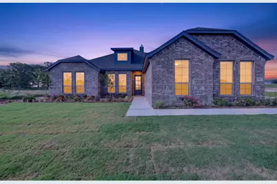 416 McAlpine Drive, Springtown, TX 76082 - Photo 1