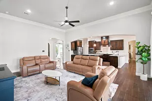 102 Brock Ct, Millsap, TX 76066 - Photo 12