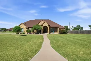 102 Brock Ct, Millsap, TX 76066 - Photo 1
