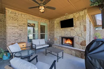 102 Brock Court, Millsap, TX 76066 - Photo 34
