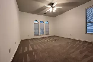 1149 King George Ln, Savannah, TX 76227 - Photo 10