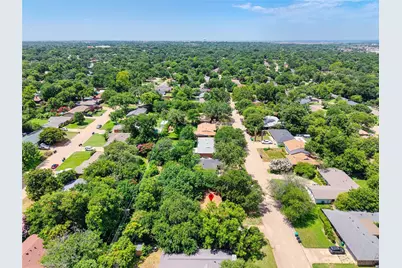 5605 Wales Avenue, Fort Worth, TX 76133 - Photo 32
