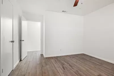 5605 Wales Avenue, Fort Worth, TX 76133 - Photo 14