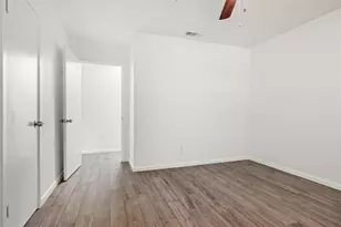 5605 Wales Ave, Fort Worth, TX 76133 - Photo 14